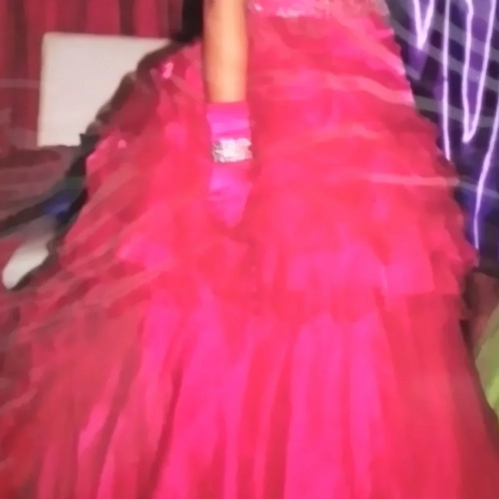 PINK QUINCEANERA DRESS - Picture 3 of 8